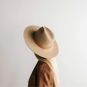 Gigi Pip Emma wide brim hat